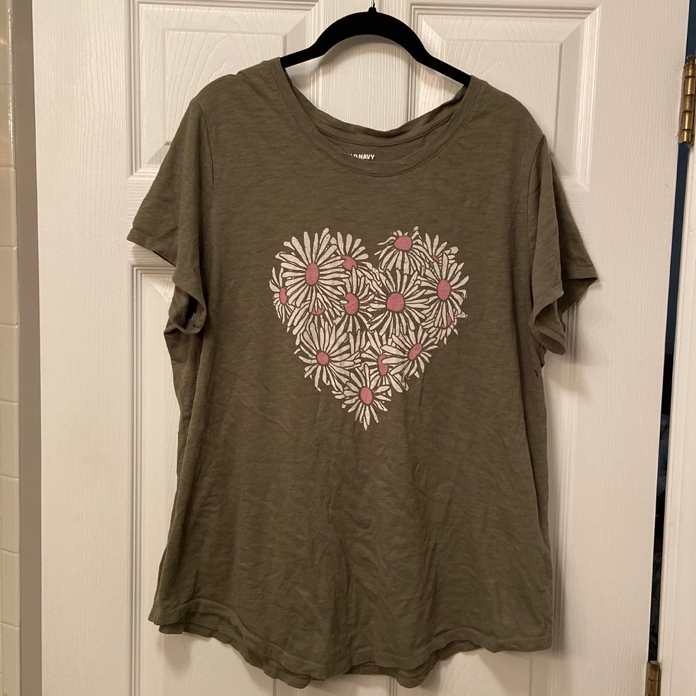 Old Navy Everywear Graphic short-sleeve tee Tall XL